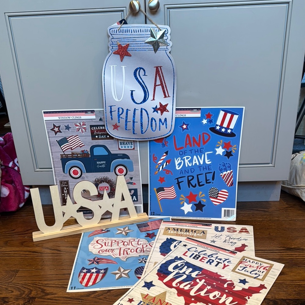 Patriotic USA Themed Decor Set